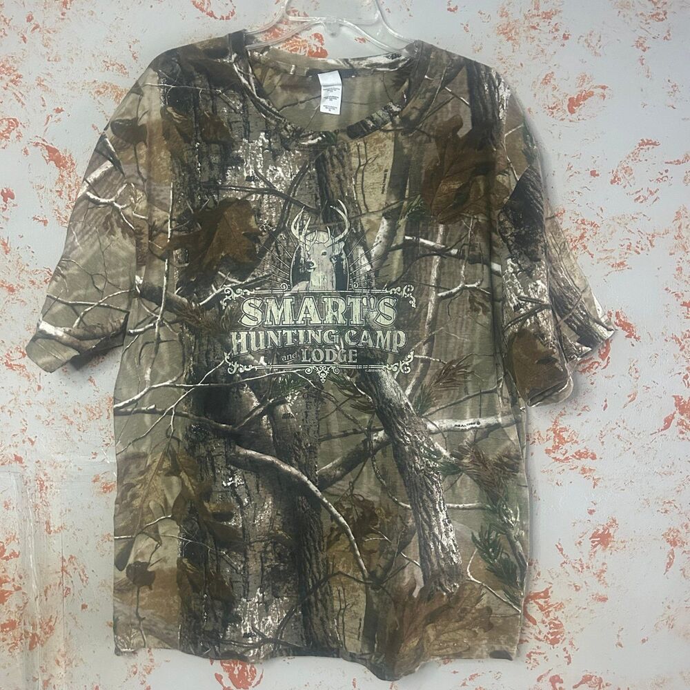 Code V Smart’s Hunting Camp Camo T-Shirt Men’s XL Hunting Lodge Outdoor Tee